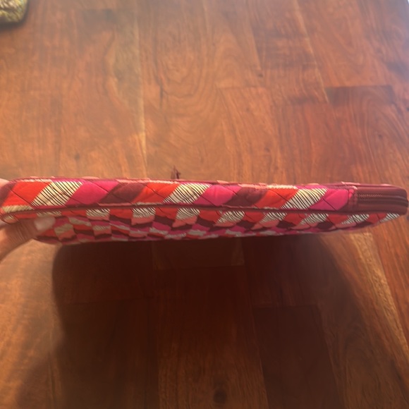VERA BRADLEY Bohemian Quilted Chevron Laptop Padded Sleeve LIKE NEW! - Picture 6 of 9
